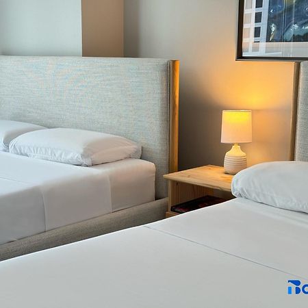 W Hotel Luxury High Rise Майами Экстерьер фото